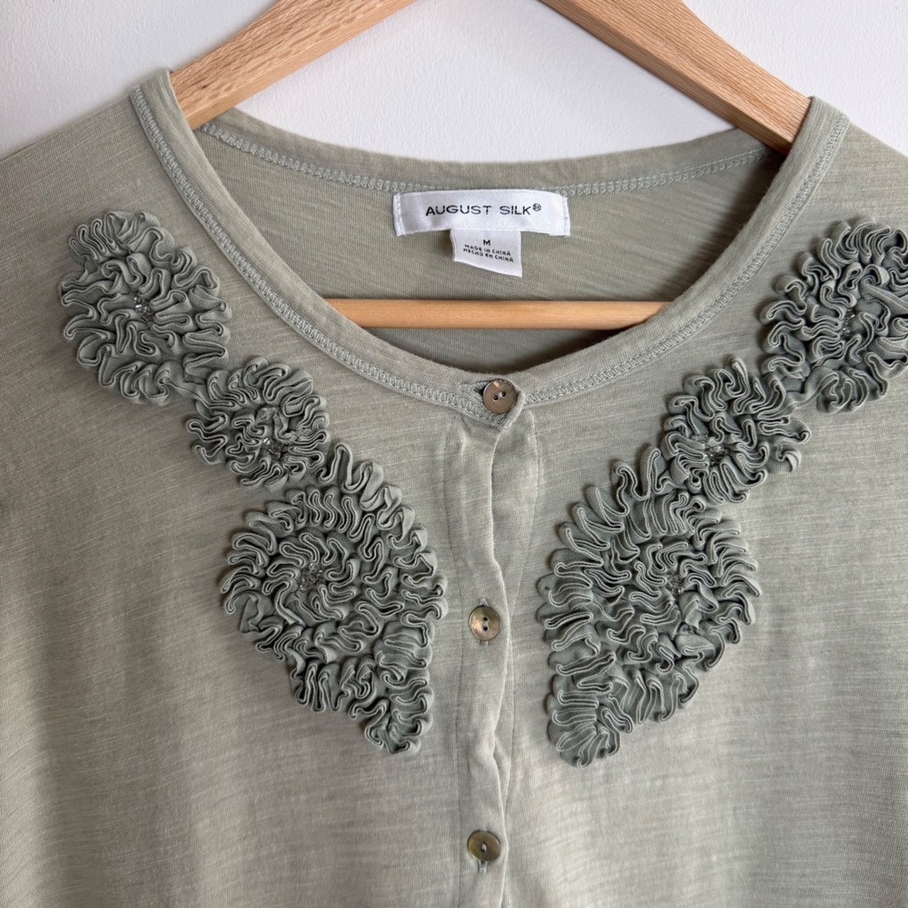 August Silk Ruffle Floral Applique Cardigan Sage Green Womens Size M Cottagecore - Picture 3 of 10